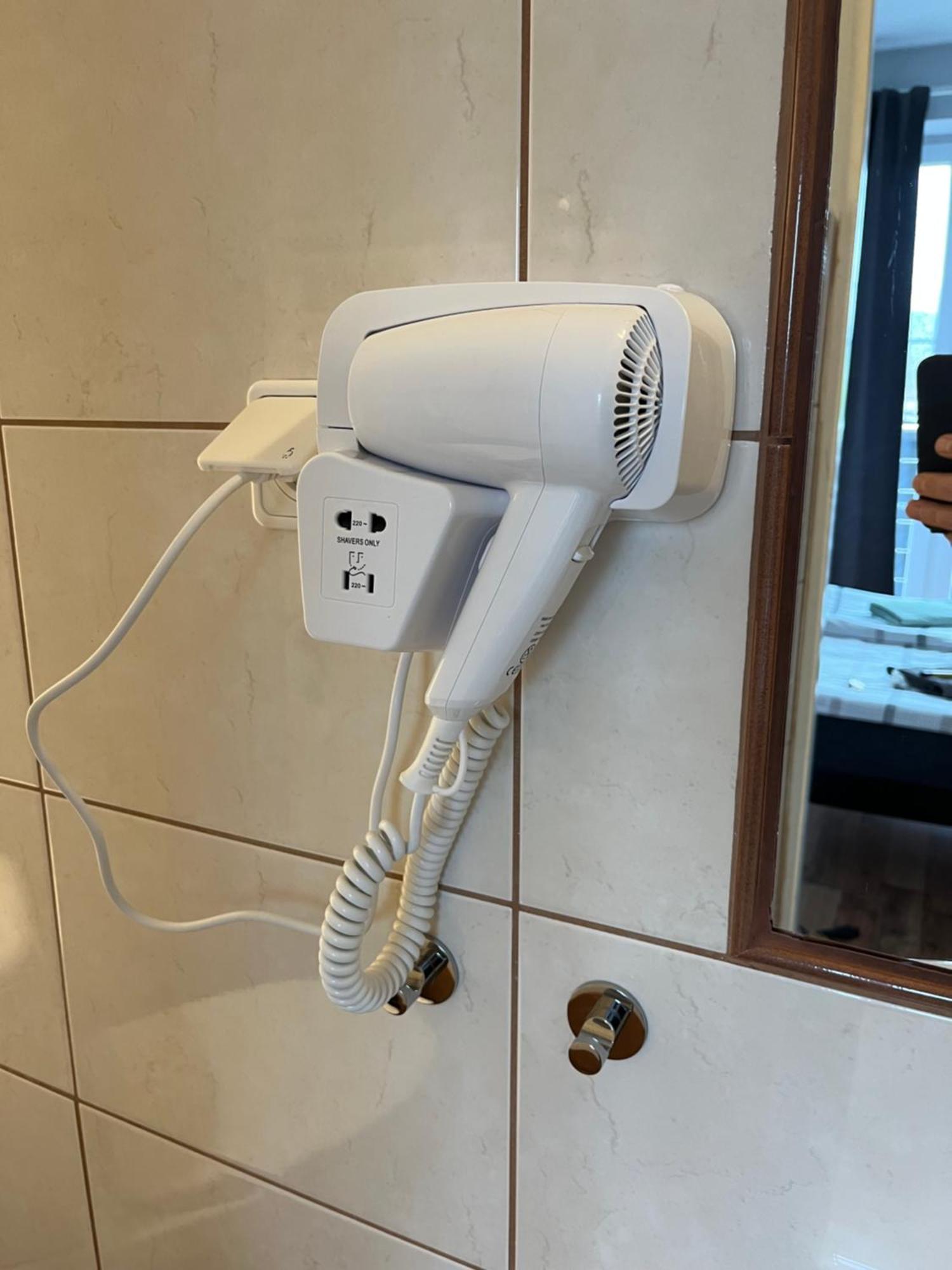 Route 7 Rooms Myślenice Εξωτερικό φωτογραφία